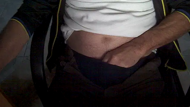 velikifant7 online show from March 15, 5:37 am