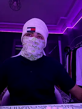 Bugranizz online show from October 16, 3:53 pm