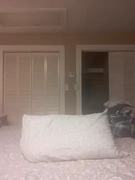 Gearsuit online show from April 18, 3:19 am