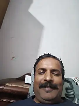 vardh033 online show from November 13, 8:08 am