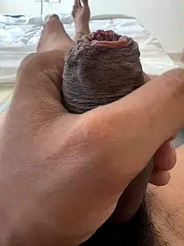 Snapshot of DiabloSinster69 chatting on October 16, 8:22 am DiabloSinster69 online show from October 16, 8:22 am