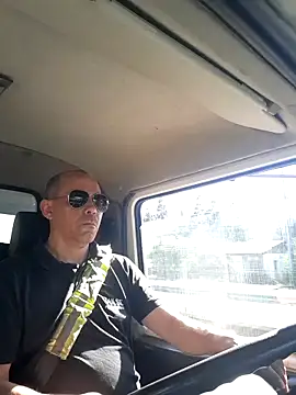 DjArroyo 01 online show from September 15, 7:48 pm