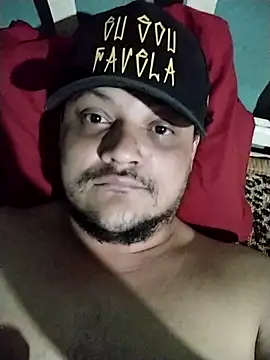 DiegoMendes1990 online show from April 25, 1:52 pm