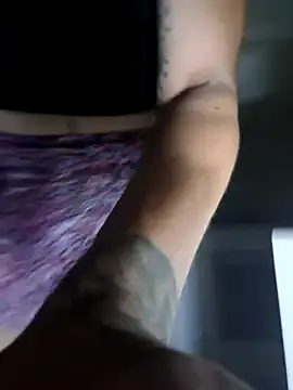 macmaddy8989 online show from March 4, 8:16 pm