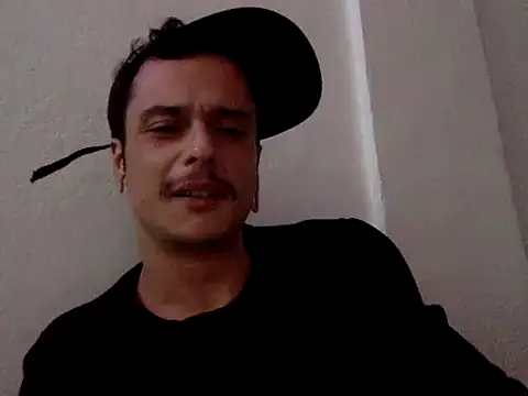 chrisalmeid  online show from September 24, 10:46 am