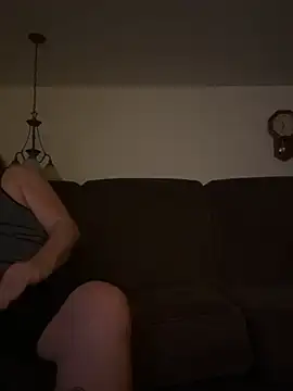 Stephanie1984 online show from April 19, 2:33 am