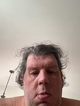 Stephanie1984 online show from April 8, 12:15 pm