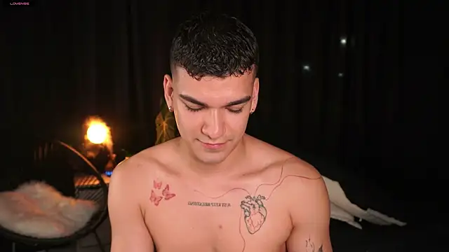 EROS AND ALAN online show from November 19, 2:55 am