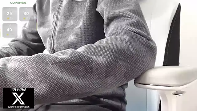 delgadopollon1991 online show from January 18, 10:45 pm