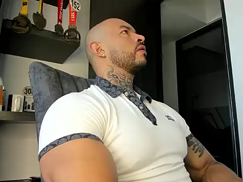 Michael Fame online show from February 26, 1:12 pm