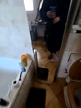 justeadeux online show from February 23, 8:16 am