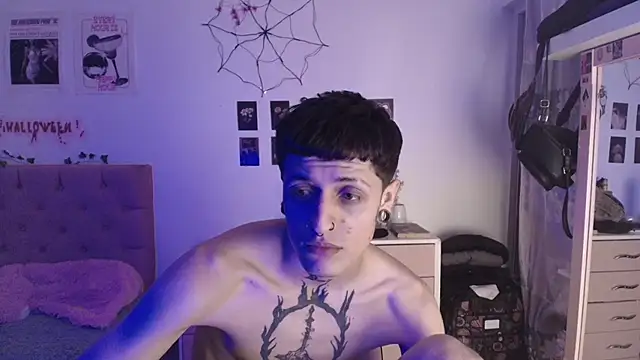 2cyboy  online show from November 19, 12:16 pm