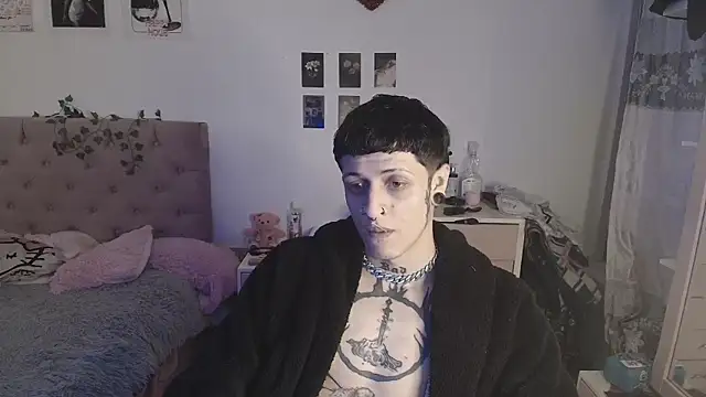 2cyboy  online show from September 26, 9:45 pm