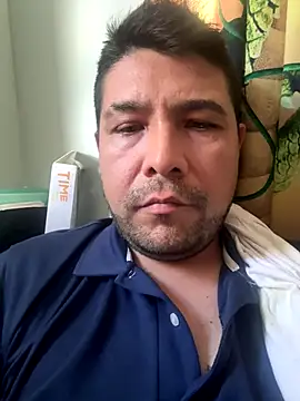 Snapshot of cfomega4592 chatting on September 10, 11:14 pm cfomega4592 online show from September 10, 11:14 pm