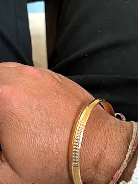 bigdick lickingexpert08 online show from February 18, 9:07 am