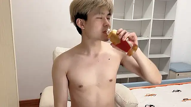 xiaoyang5200 online show from March 28, 10:37 am