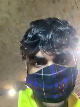 uniquesexyboy5689 online show from February 9, 5:45 am