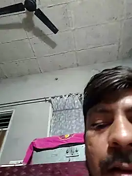 Ajmersingh335512 online show from June 26, 8:44 pm