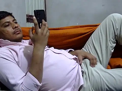 Ajmersingh335512 online show from February 13, 4:23 pm