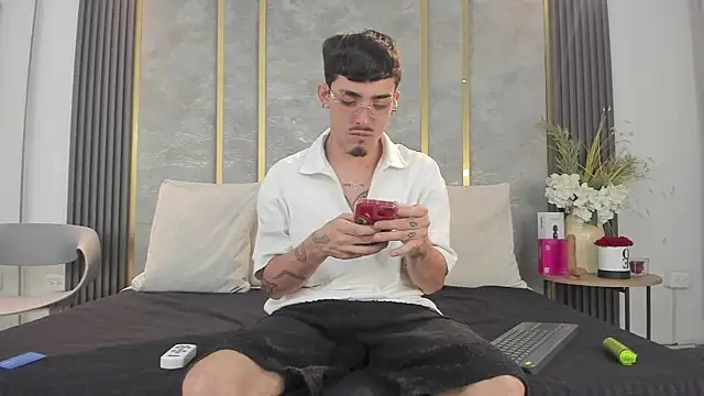 NikoStone  online show from July 7, 4:12 am