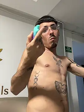 NikoStone  online show from February 13, 5:35 am