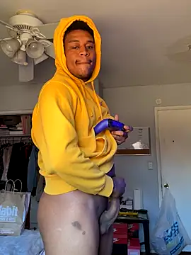 ShakeShaq online show from October 6, 7:40 pm