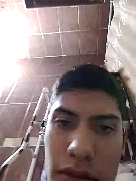 aispuro8505 online show from November 20, 7:40 am