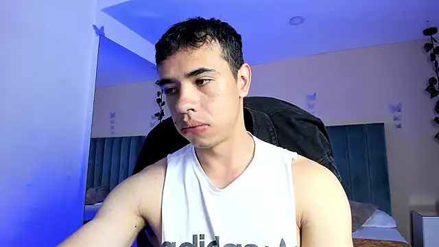 Muscle Scott online show from February 26, 1:45 pm