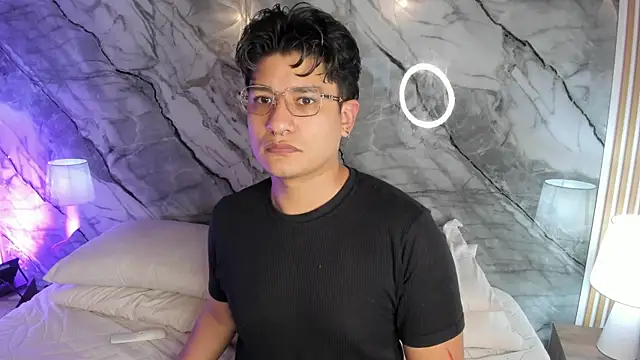 Dante Callahan online show from November 15, 8:11 pm