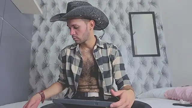 EthanGrey online show from March 4, 5:42 pm