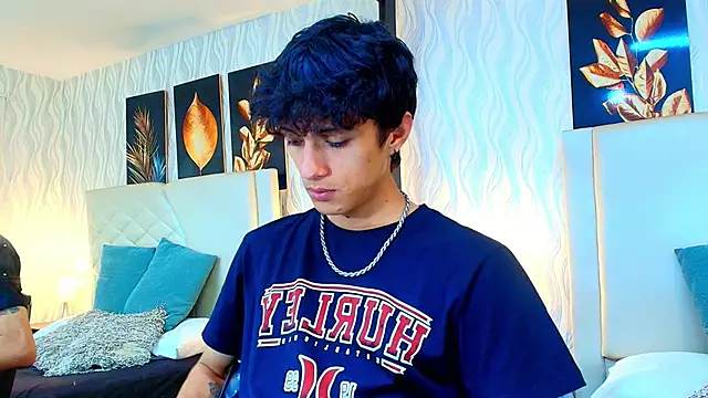 Lean Portman online show from November 28, 9:06 pm