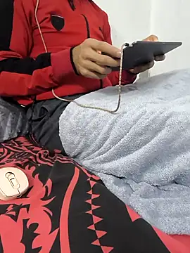 yazinyazin1 online show from November 21, 9:36 pm