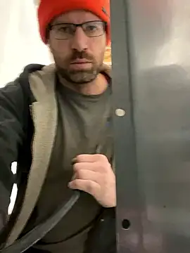 kyle YEG online show from March 13, 8:26 pm