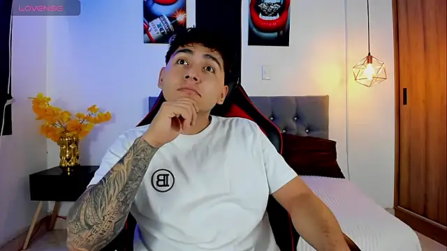 Nicolas James Sc online show from September 29, 2:24 pm