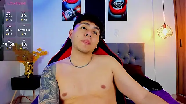 Nicolas James Sc online show from November 6, 1:47 pm