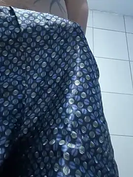 Snapshot of condenovin chatting on October 3, 12:26 am condenovin online show from October 3, 12:26 am