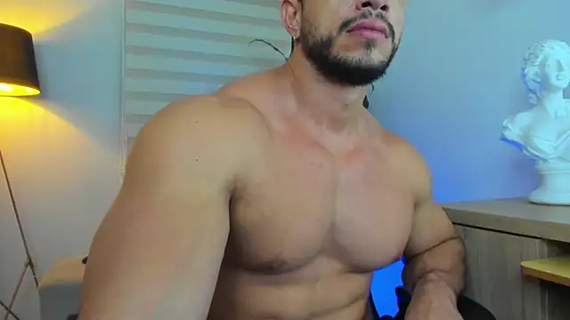 Erick Thompsonx online show from June 5, 4:02 pm