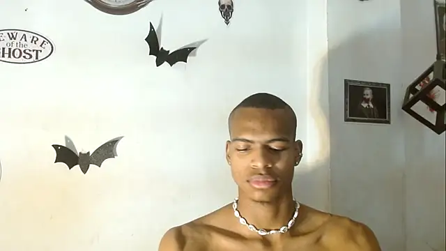 criss zuri online show from October 23, 11:46 am