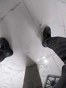 Snapshot of bisexdon chatting on October 22, 10:30 am bisexdon online show from October 22, 10:30 am