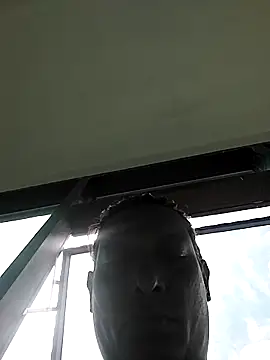 Snapshot of bisexdon chatting on October 6, 5:56 am bisexdon online show from October 6, 5:56 am