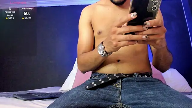 Boss Domiinator online show from April 1, 12:51 pm