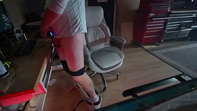 Snapshot of Soundfreak chatting on September 23, 5:45 pm Soundfreak online show from September 23, 5:45 pm