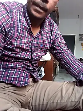 dyuhjib online show from April 26, 4:04 pm