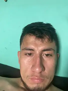 True Di online show from February 6, 9:33 pm