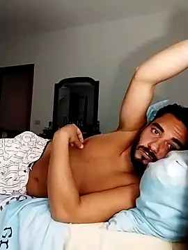 axsimil online show from September 11, 5:01 pm