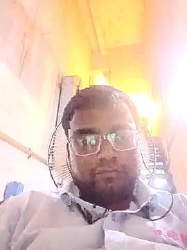 shahrukh81081 online show from September 24, 5:29 am