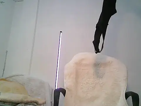 NautyBoyBrazeen 143 online show from January 31, 9:02 pm