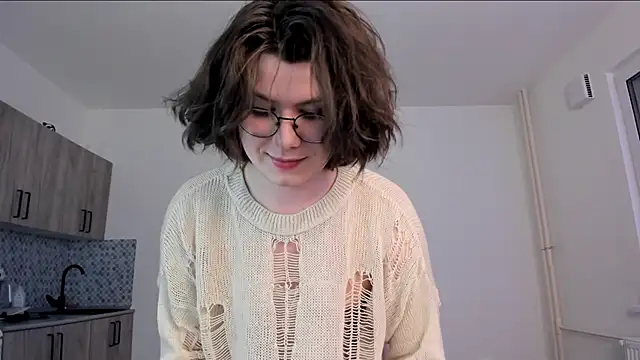 Derek Shameless online show from April 16, 9:37 pm