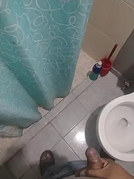 Santiagoqro85 online show from April 8, 3:29 am