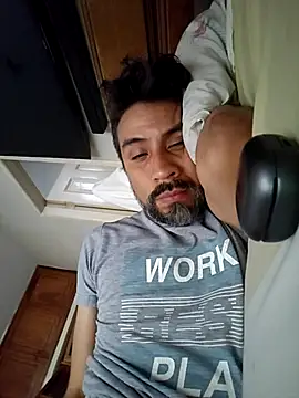 Snapshot of Mac50rus chatting on September 15, 9:16 pm Mac50rus online show from September 15, 9:16 pm